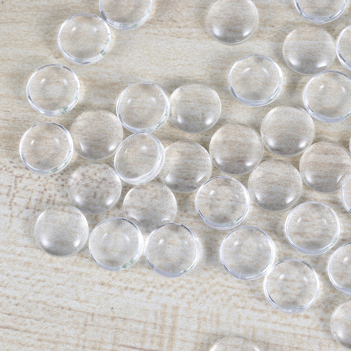 200 قطعة من الكابوشونات الزجاج - مراجعة Plastic Dome Clear وسعره